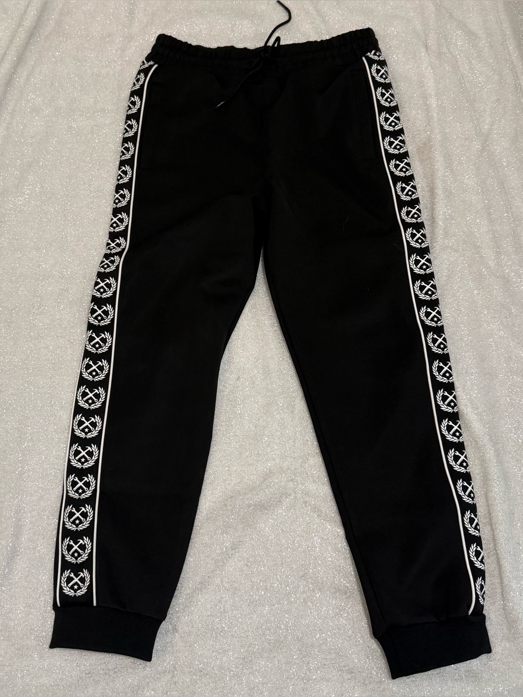 Dixxon Crested Joggers